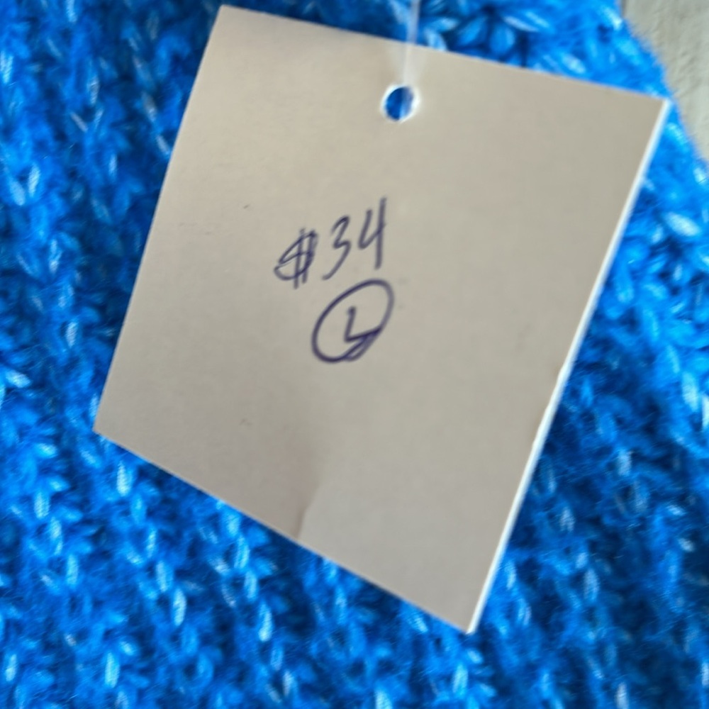 Zenana Ribbed Shaker Knit Sweater L Blue White Pullover
Casual Career - Picture 10 of 12